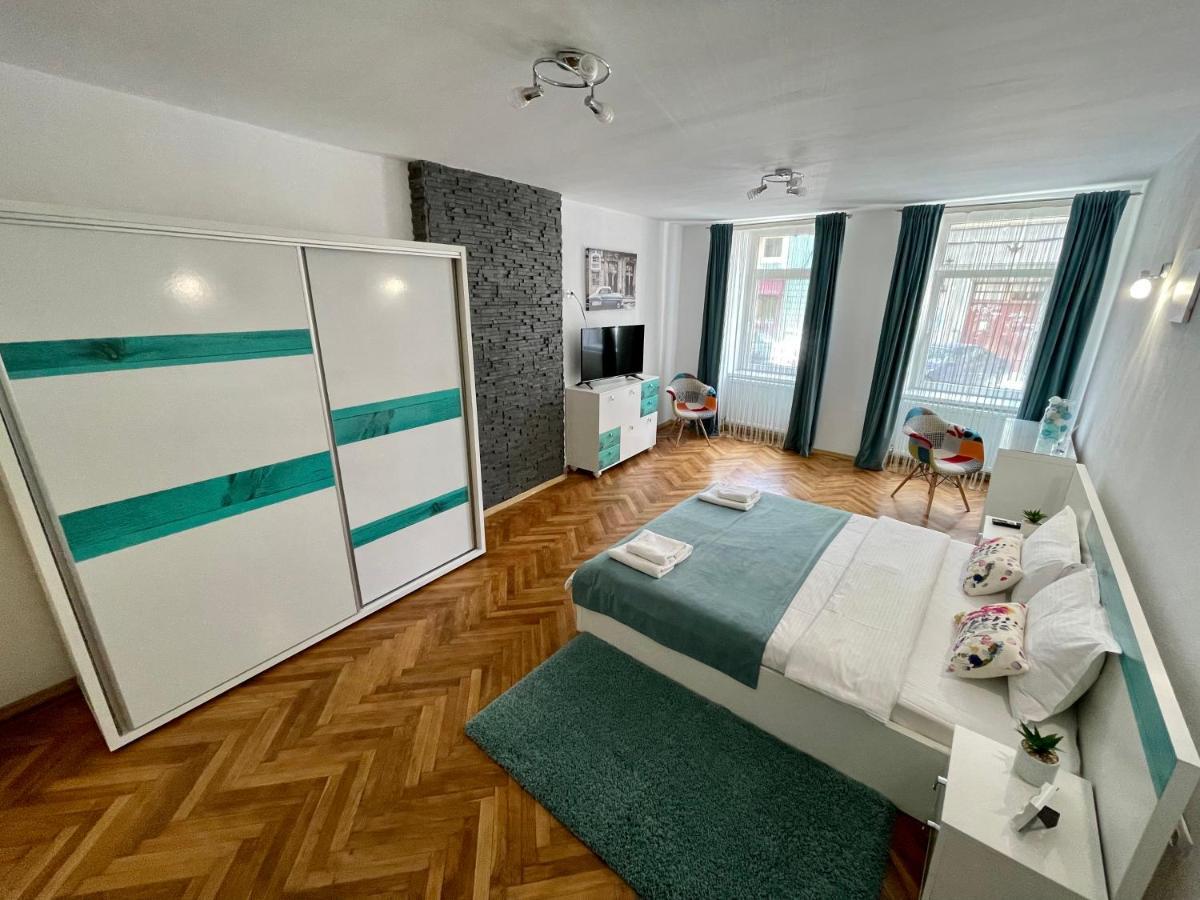 36 Central Residence Braşov Exteriör bild